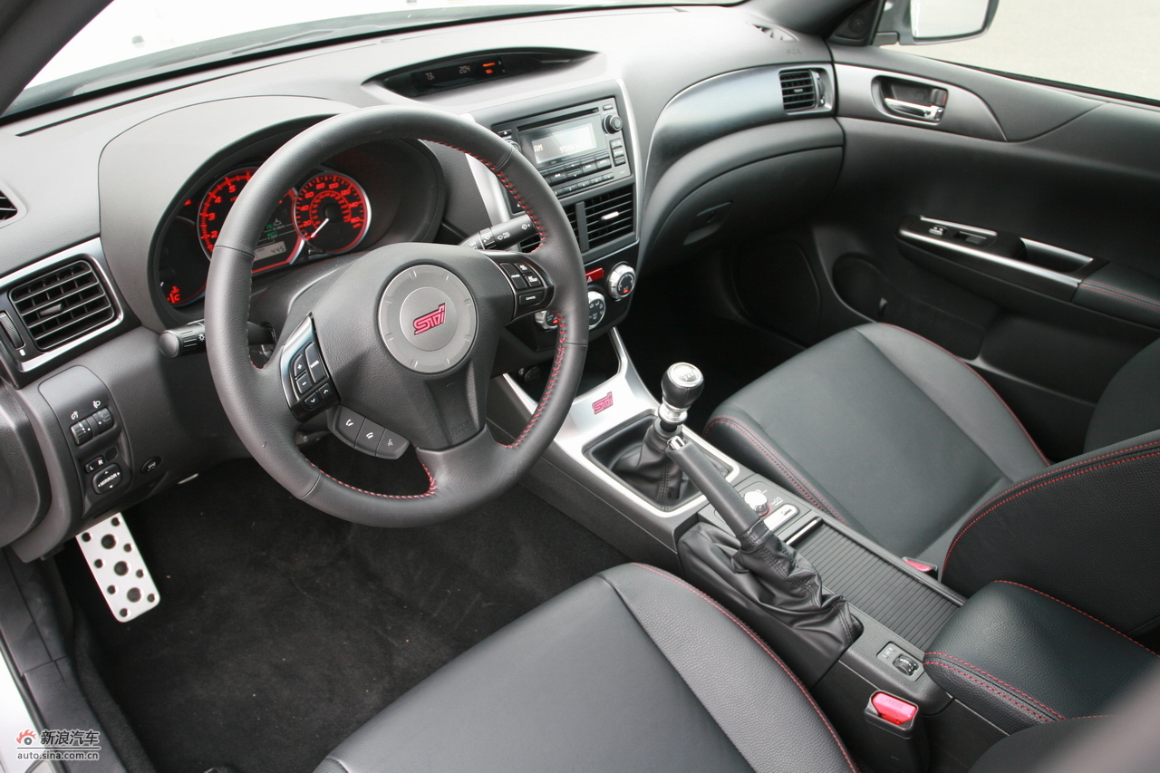 斯巴鲁翼豹wrx sti_翼豹内饰图片3076027_汽车图库_新浪汽车_新浪网