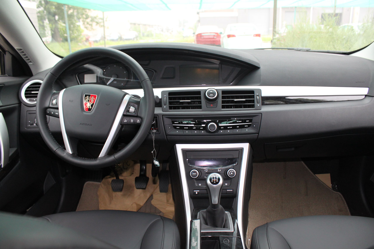 2010款荣威550s 1.8l mt启逸版