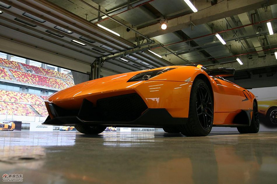 体验兰博基尼murielago lp670-4sv实拍图