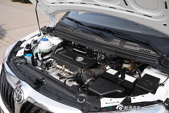 2015款中华V3 1.5L手动基本型