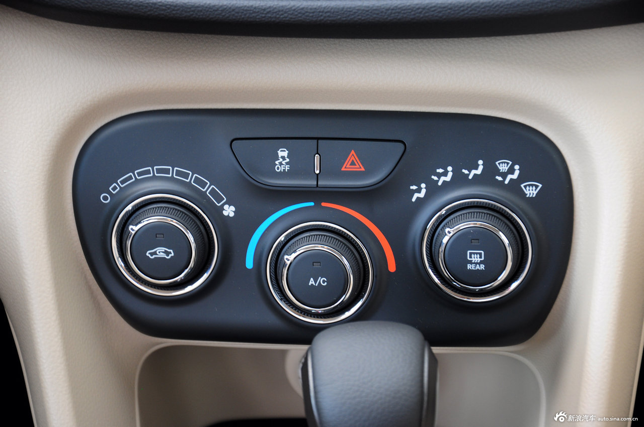 2012款菲翔 1.4t自动畅享版