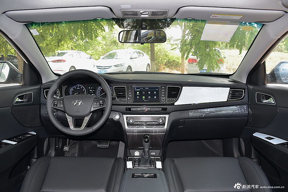 2016款名图1.8L自动DLX尊贵型