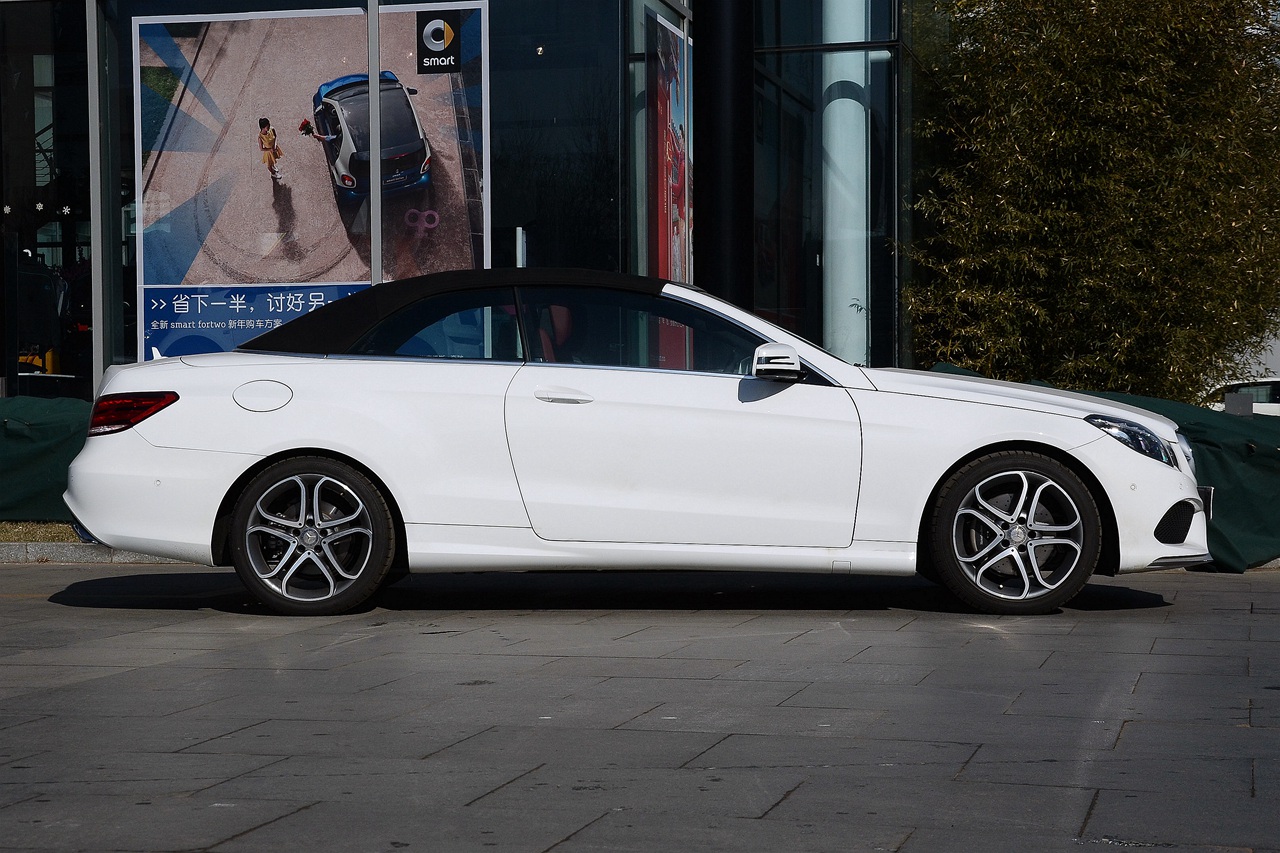 2014款奔驰e260 2.0t自动敞篷版