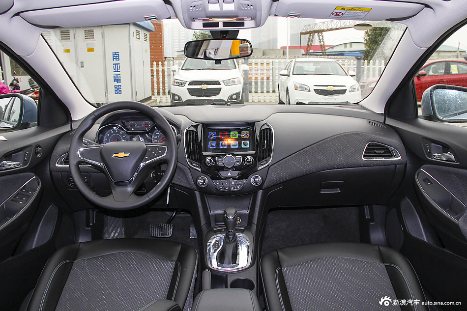 2016款科鲁兹1.5L自动豪华版