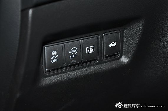 2015款英菲尼迪Q50L