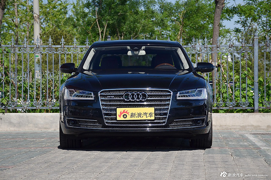 超奢华老板座驾.实拍最贵奥迪A8L