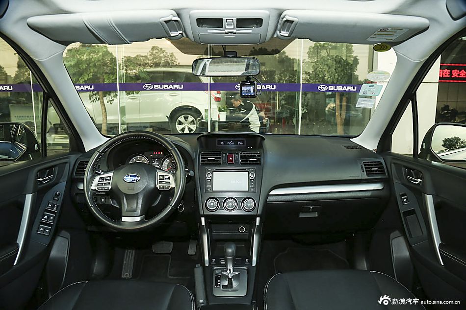 2014款森林人2.5L自动精英版