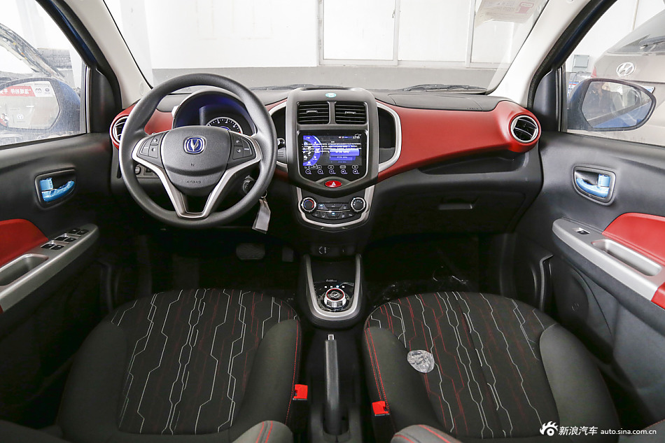 2015款奔奔1.4L自动IMT尊贵型国5