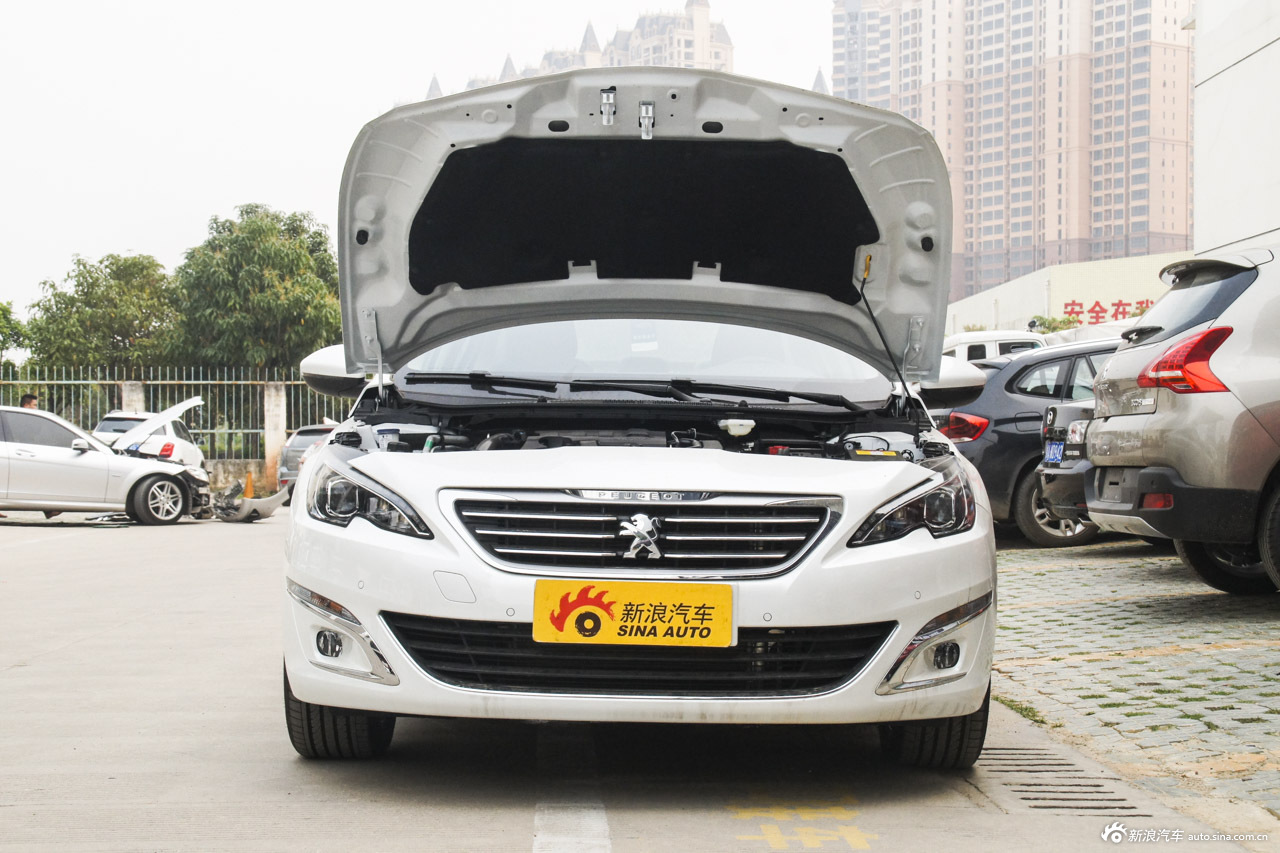 2014款东风标致408 1.6t自动至尊版