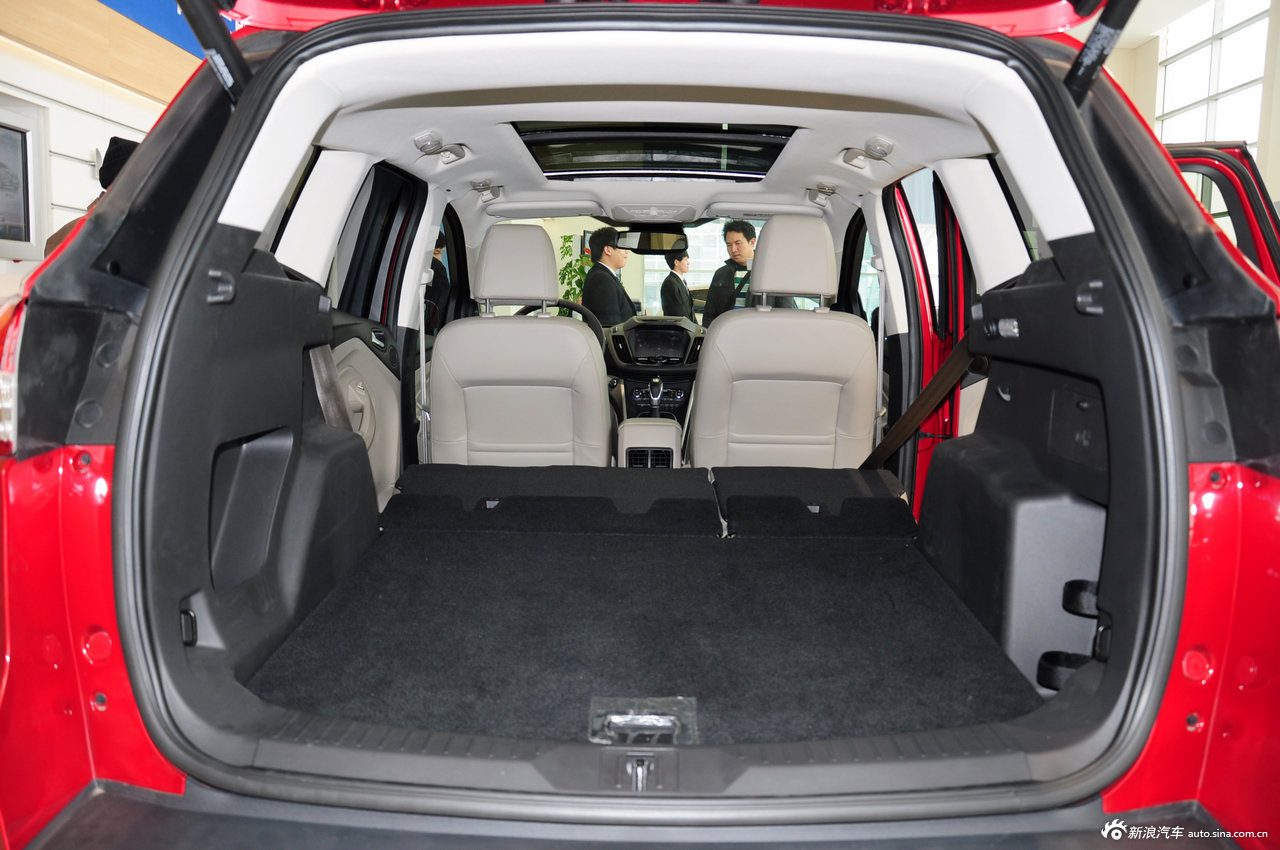 2013款翼虎实拍_翼虎空间图片23596291_汽车图库_新浪汽车_新浪网