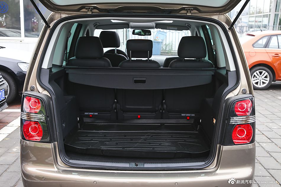 2015款途安1.4T自动旗舰版5座