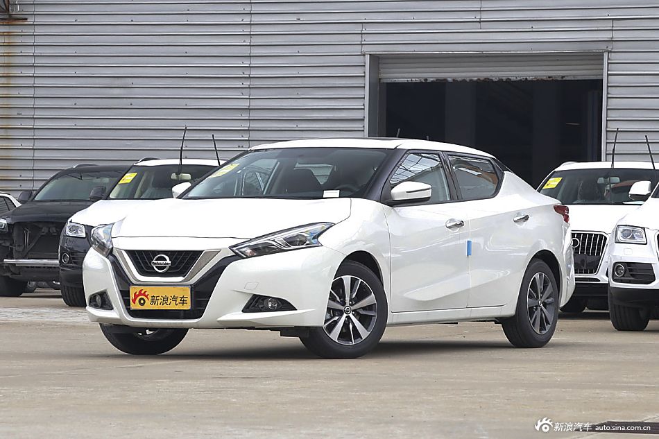 2016款蓝鸟 1.6L自动炫酷版