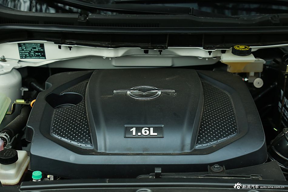 2015款海马福美来1.6L手动悦尚型