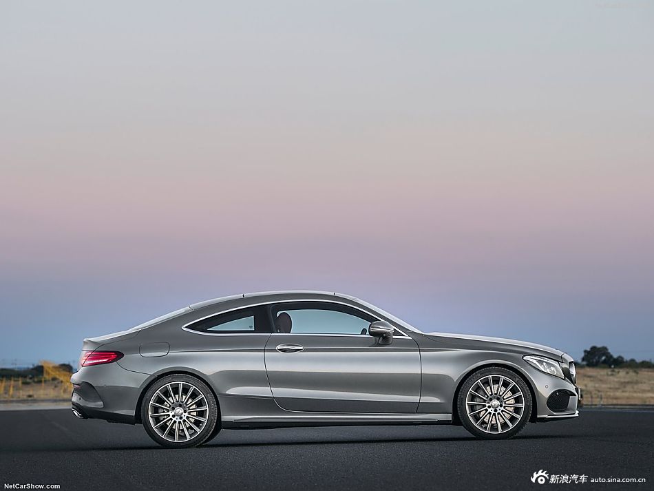 奔驰全新c级轿跑上市售价38284888万