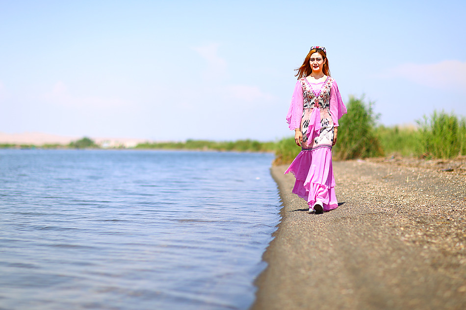 天山试驾名爵锐腾