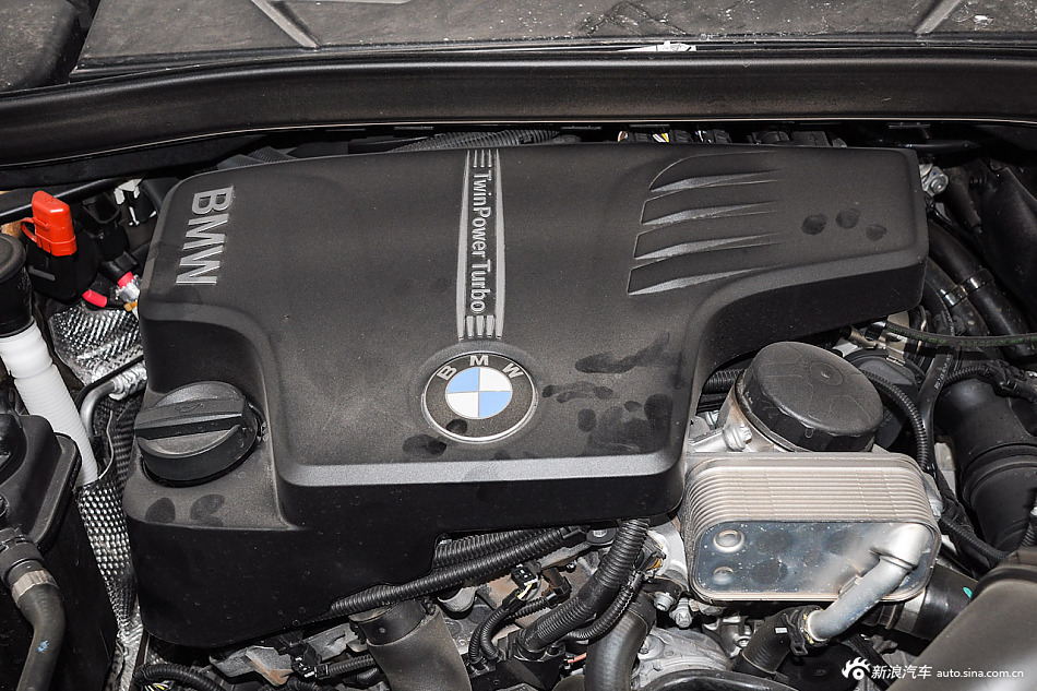 2014款宝马X1 xDrive20i X设计套装