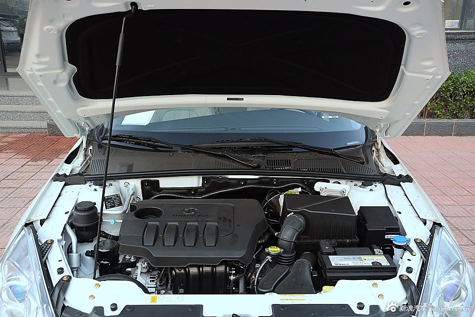 2016款绅宝D50 1.5L手动精英版