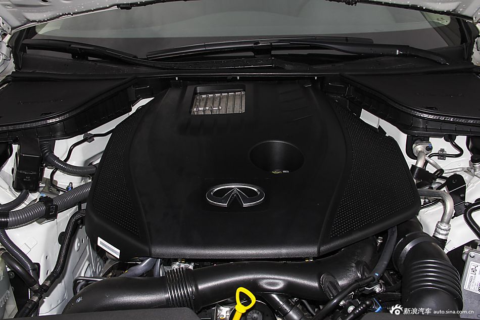 2015款英菲尼迪Q50L 2.0T自动运动版