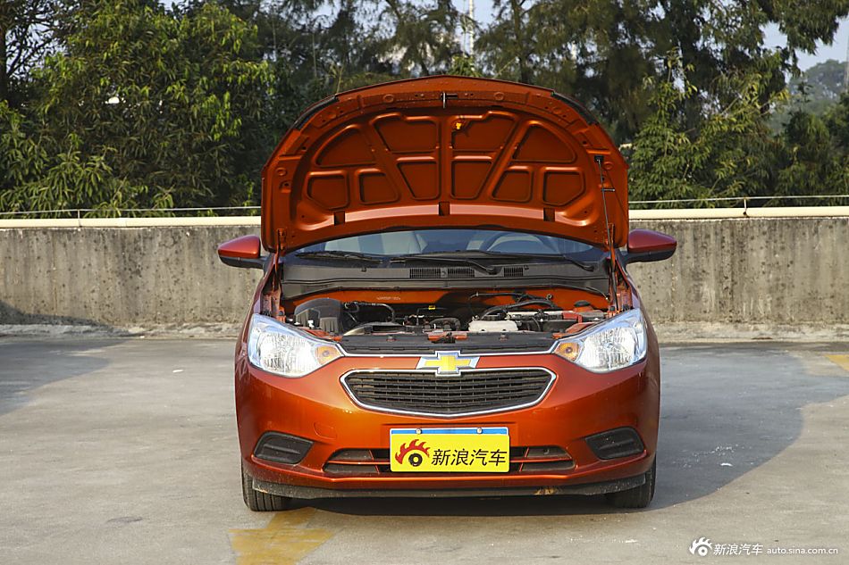 2015款赛欧31.3L自动AMT理想版