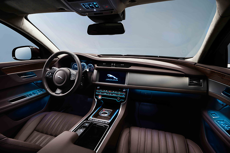 全新捷豹XFL将于8月29日上市