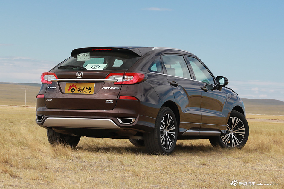 2016款冠道2.0T自动基本型