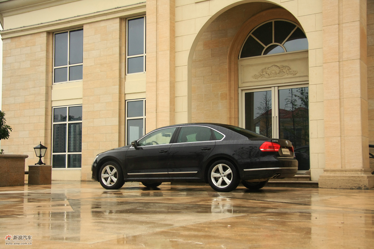 2012款帕萨特2.0tsi自动御尊版