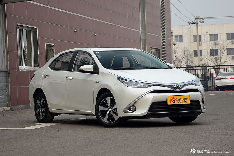 2016款雷凌双擎1.8H V CVT豪华版