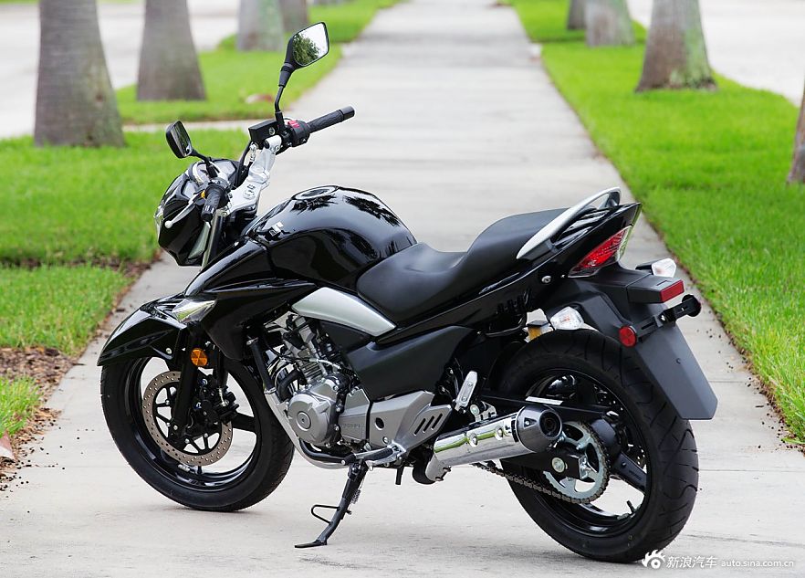 cm125松开油门后怠速2000转过一会才掉回1500转是什么问题？