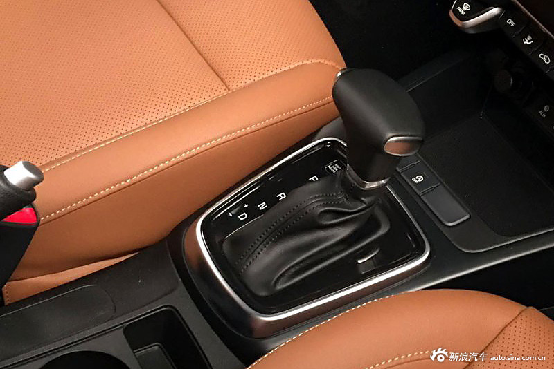 起亚新K2内饰设计曝光