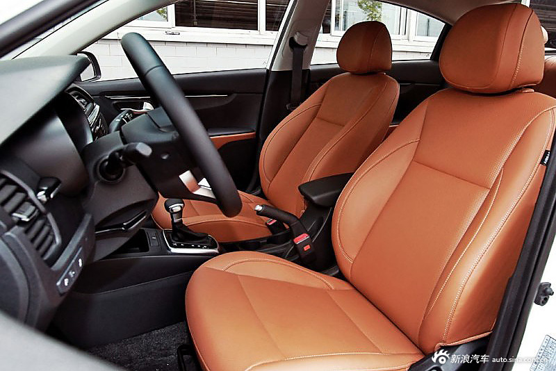 起亚新K2内饰设计曝光