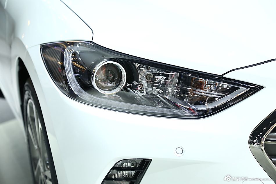 2015广州车展实拍现代领动