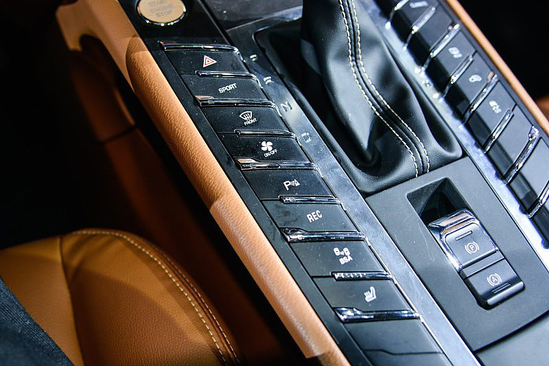 泰SR9正式下线 或年内上市