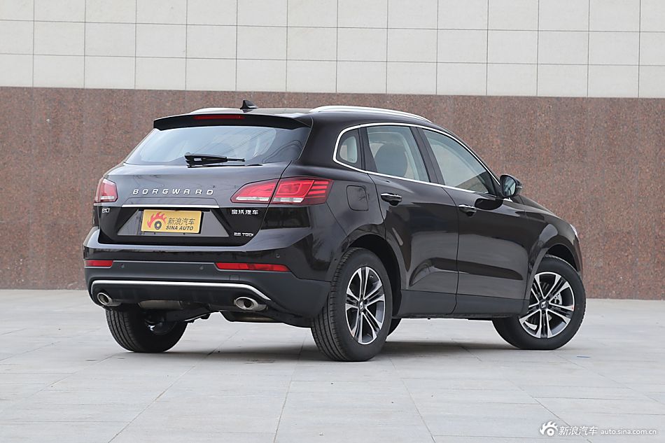 2016款宝沃BX7 2.0T自动26T两驱豪华版5座