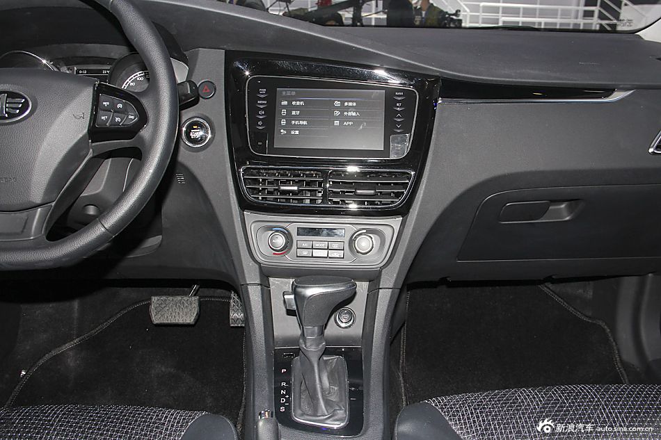 车展探馆：骏派首款A级车A70