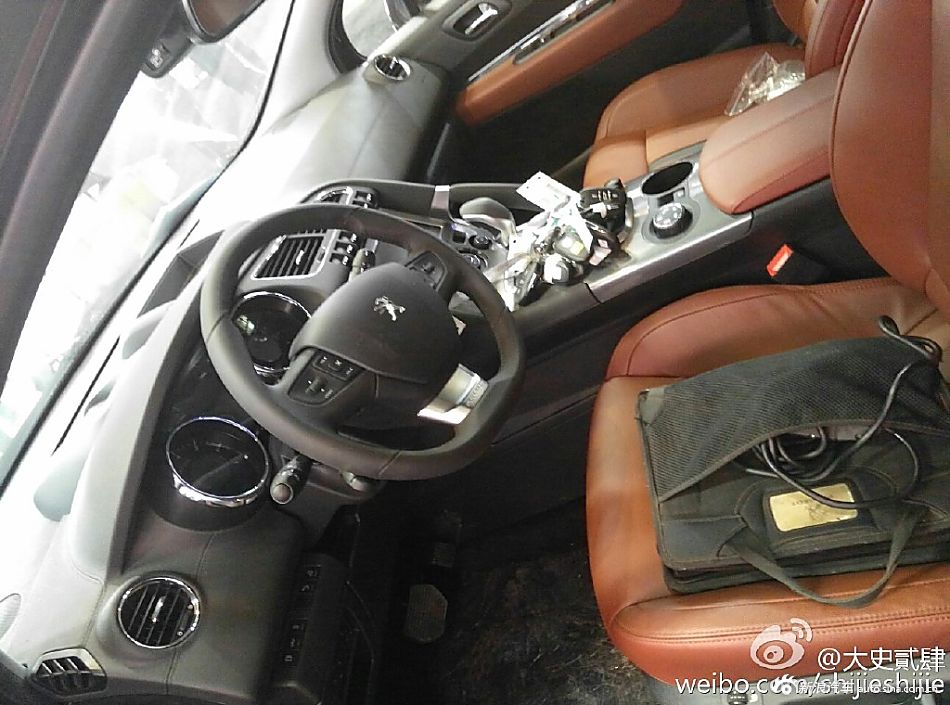 2016北京车展探馆：东风标致改款3008