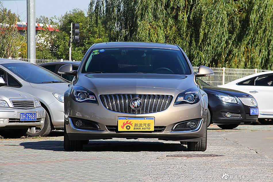 2015款君威1.6T自动精英技术型