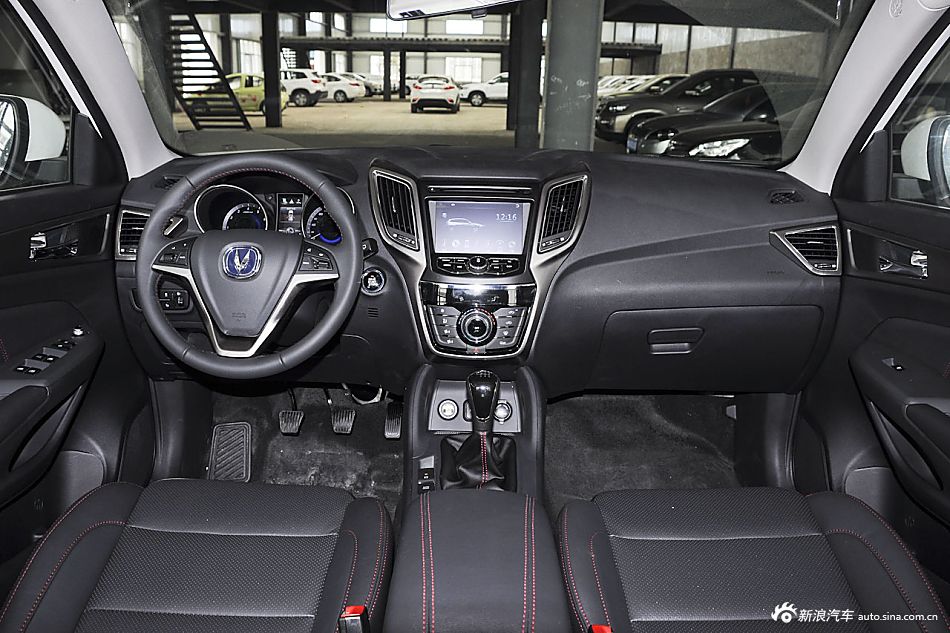 2014款长安CS75 2.0L手动领先型国4