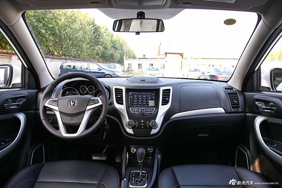 2015款CS35 1.6L自动豪华型国V
