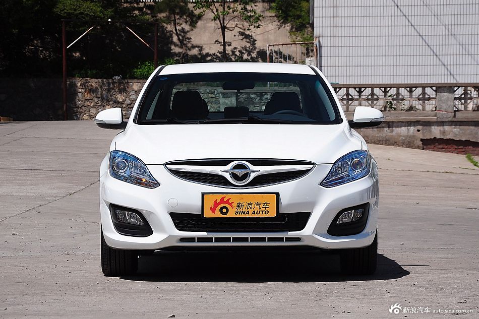 2015款海马M6 1.5T CVT驭FUN型