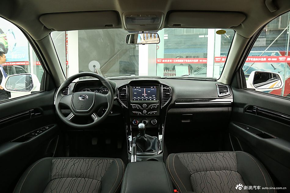 2015款陆风X8探索版2.0T柴油四驱豪华型