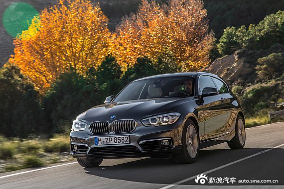 全新宝马1系三门版官方图