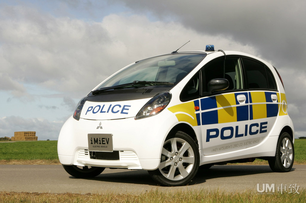 警车也靓装 各国警车涂装欣赏(23/49)
