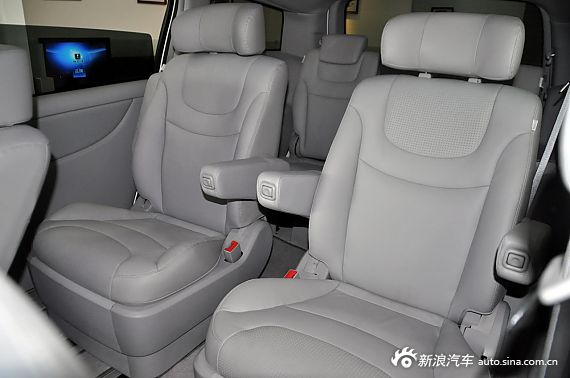 2013款大7 MPV 2.0T自动豪华型