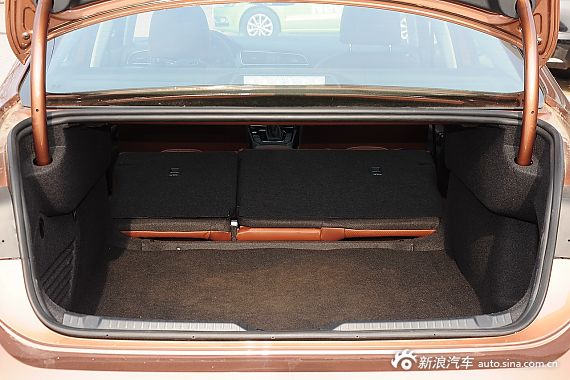 2015款凌渡330TSI DSG自动豪华型