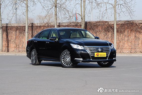 2015款皇冠2.5L自动尊享版