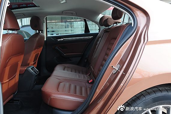 2015款凌渡330TSI DSG自动豪华型