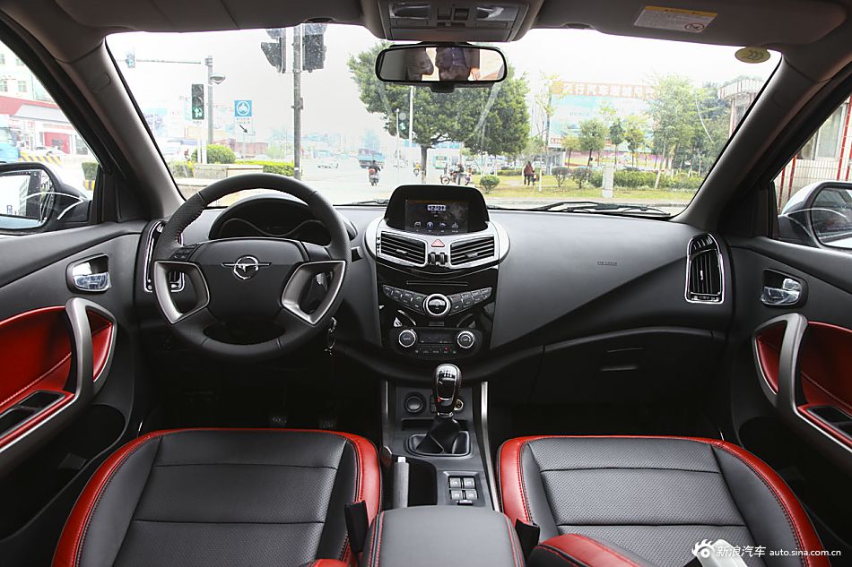 2015款海马S5 1.5T手动运动智骋型