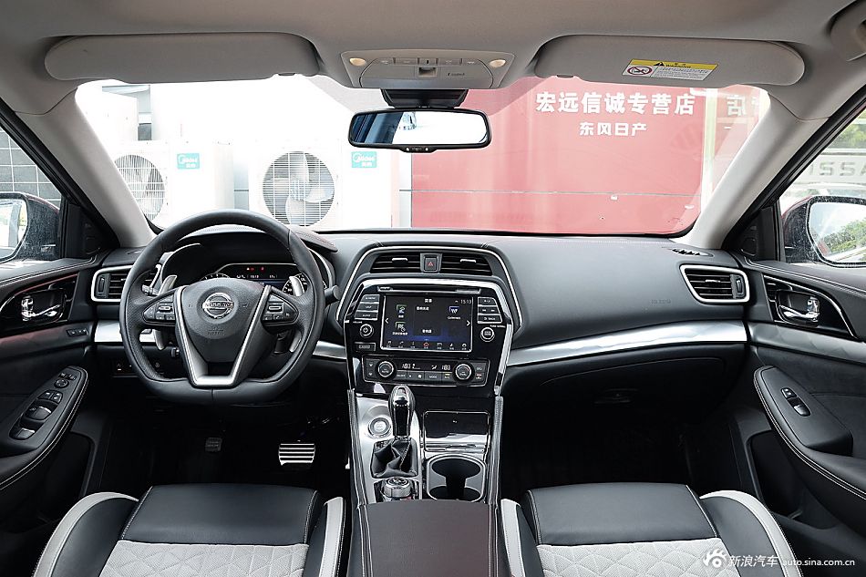 2016款西玛2.5L自动XV至尊版