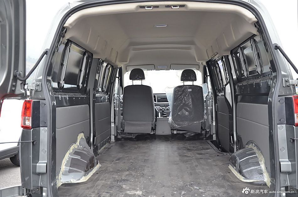 2016款北汽幻速H6