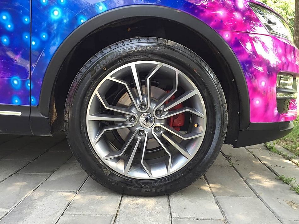 曝众泰SR7星光版实车图